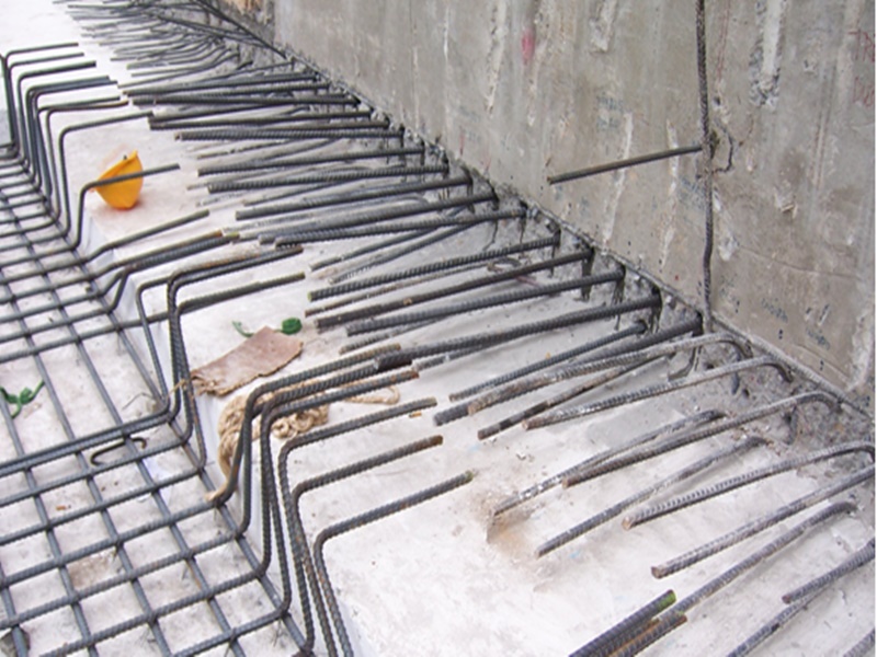 Khoan cấy thép vào bê tông giúp tiết kiệm chi phí