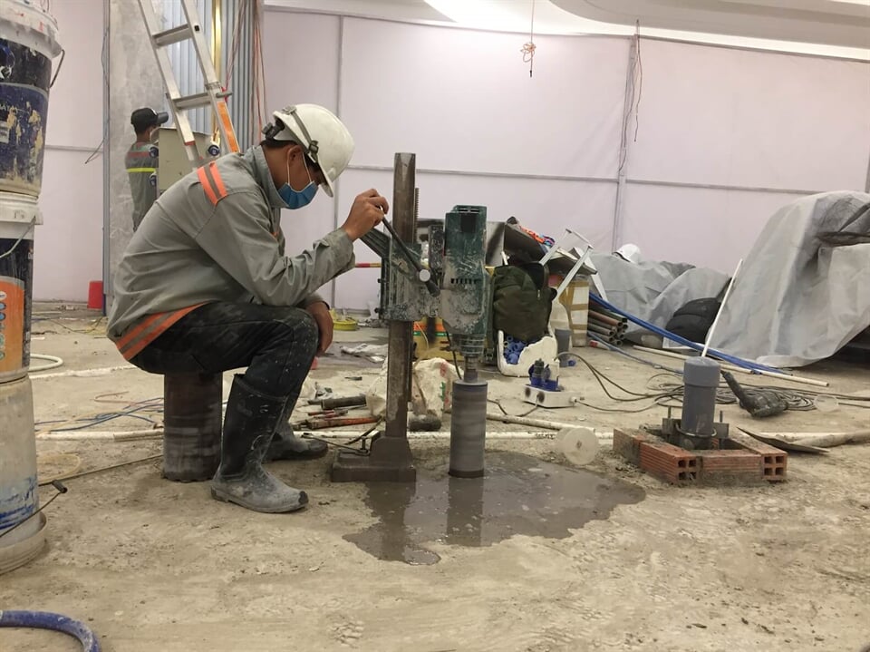 khoan-rut-loi-be-tong-dat-duong-ong-2